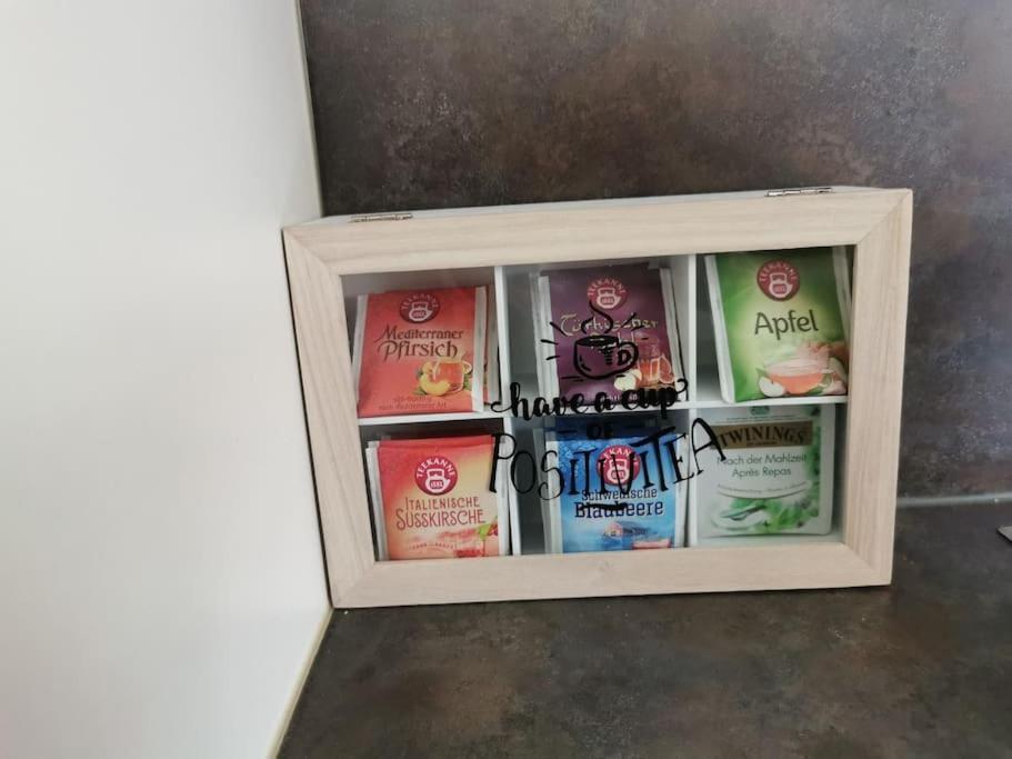 Schones Kleines Studio Mit Sitzplatz, Mitten Im Prattigau Jenaz Extérieur photo